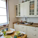 Charming With Balcony - Porta Romana *