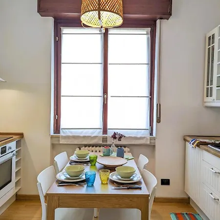 Daire Charming With Balcony - Porta Romana *